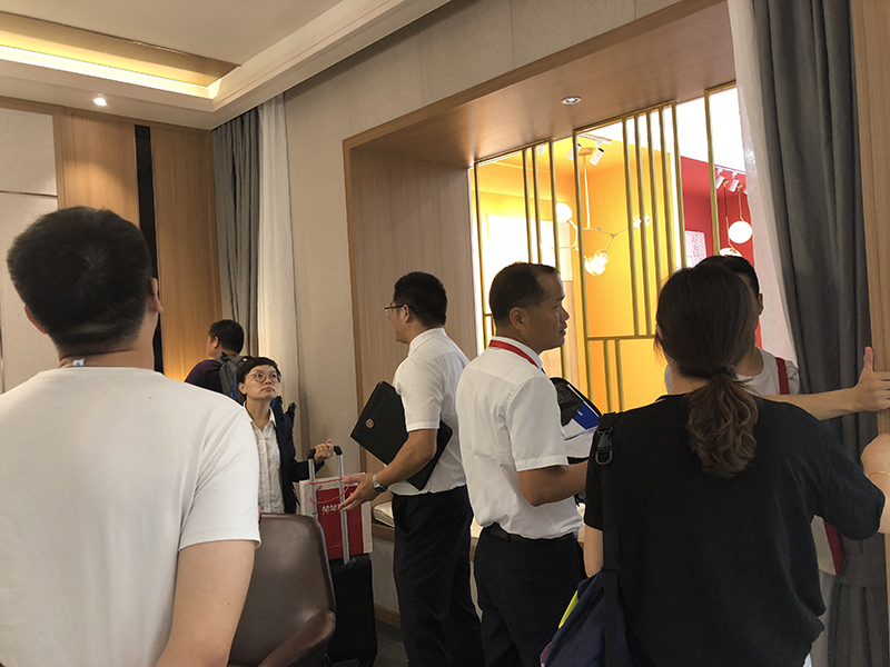 海創(chuàng)集成墻面.jpg